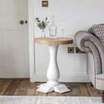 Round Wine Table
